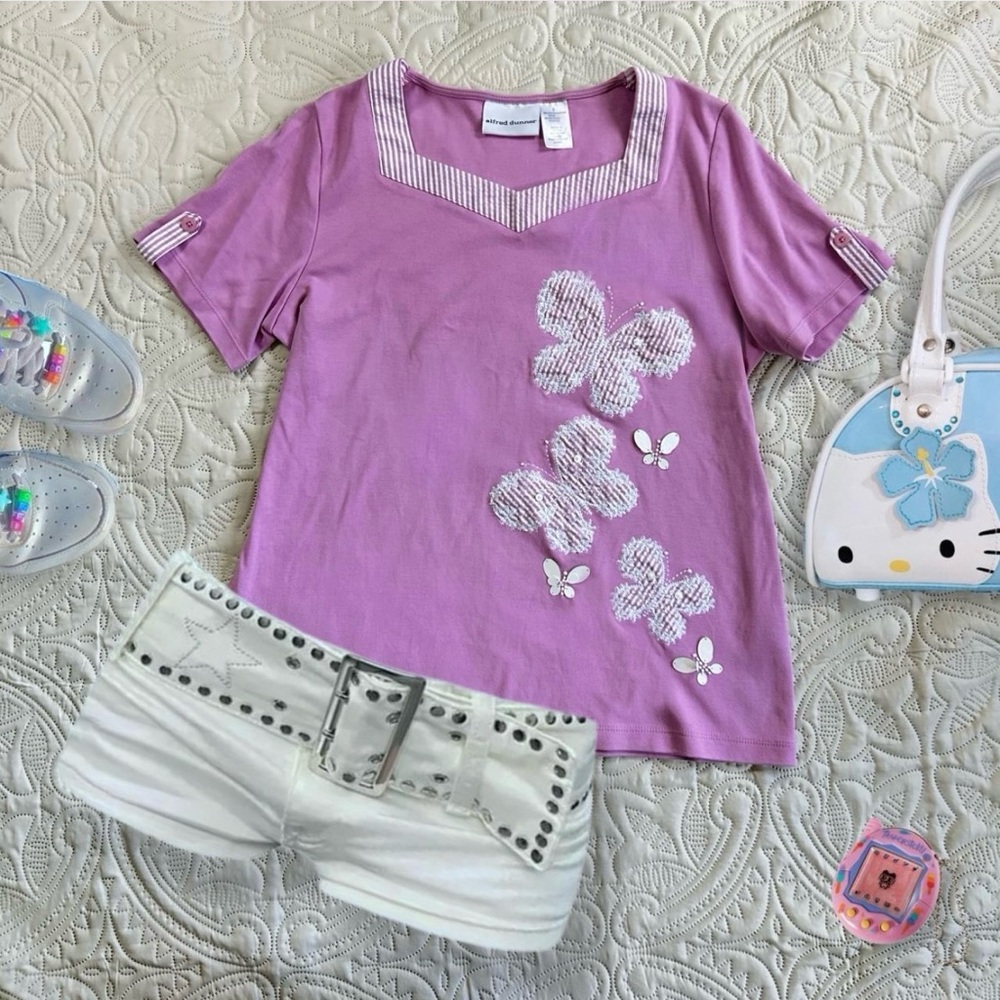 Alfred Dunner Purple and White Short Sleeve Tee with Butterfly Design beaded Y2K